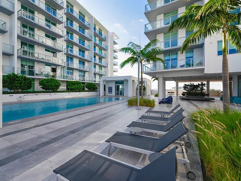 3900 Biscayne Boulevard Way #8-ID1032221P — Photo 31