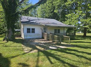 2985 250th Rd S, Washington, IN 47501