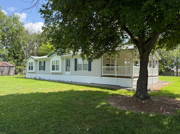 5362 Cross Church Rd, Pinckneyville, IL 62274