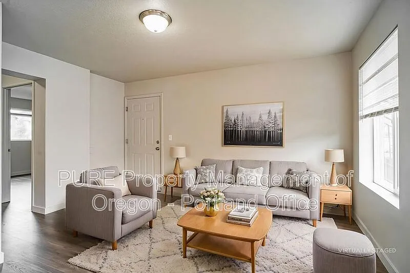 Stacey Lee Apartments