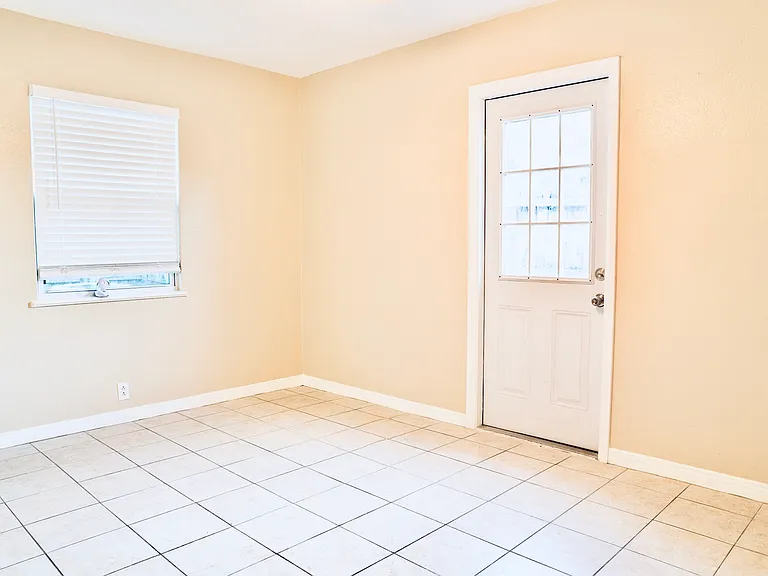 6220 Massachusetts Ave #A — Photo 22