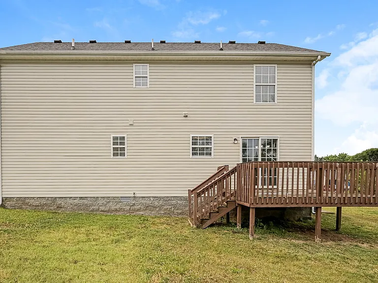 1711 Luton Dr — Photo 17