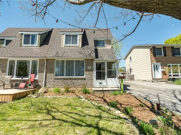 48 Pepperwood Cres, Kitchener, ON N2A 2R3