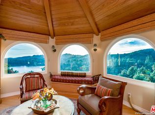 6312 Arrowhead Pl, Los Angeles, CA 90068