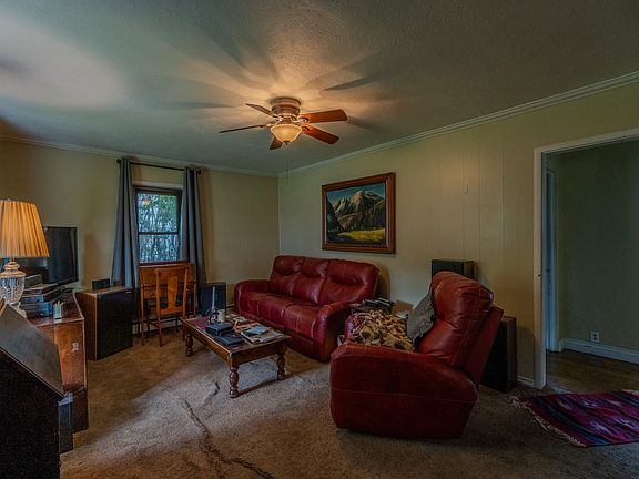 2nd image of 1004 12th Ave