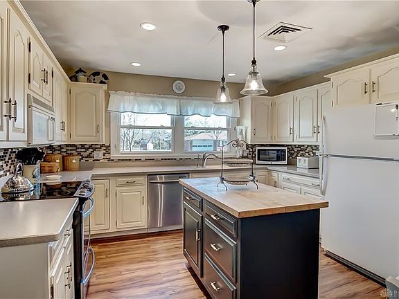 5th image of 10305 Grand Vista Dr
