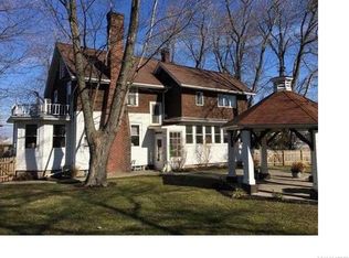 4211 Lake Shore Rd, Hamburg, NY 14075