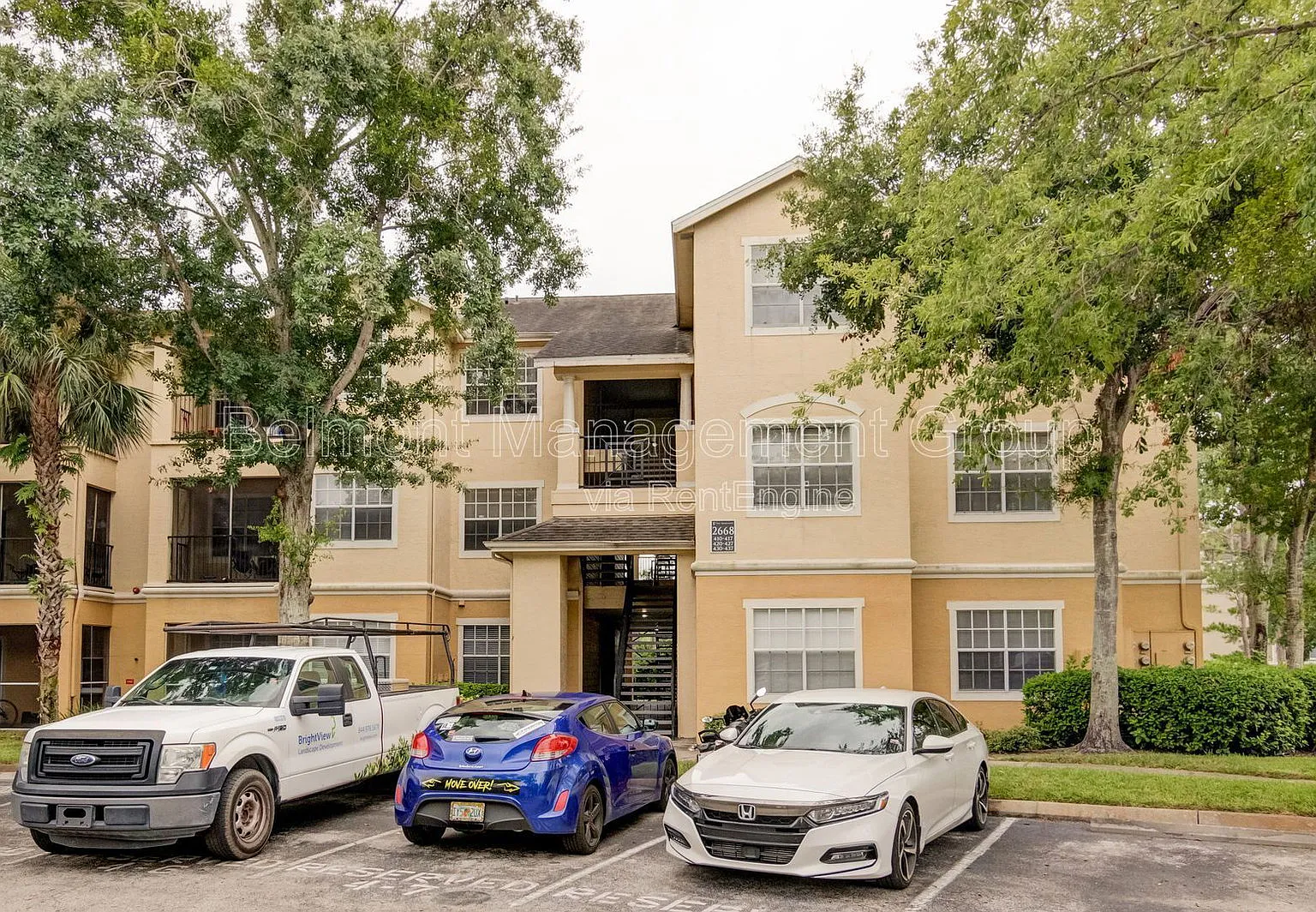 1 bed, 1.0 bath, 854 sqft, $1,248 — Photo 2