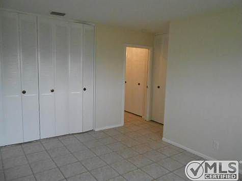 4th image of 2804 Crosley Dr E APT B