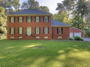 2182 Gammon Town Rd, Bumpass, VA 23024