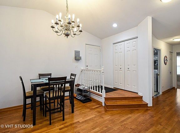 5th image of 1262 Streamwood Ln #335