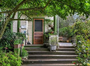 1057 E Harrison St, Seattle, WA