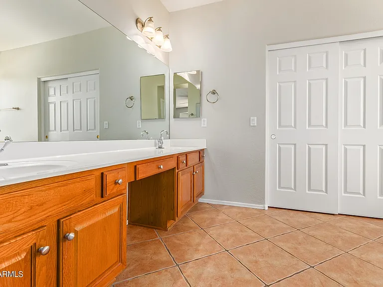 20877 E Saddle Way — Photo 14