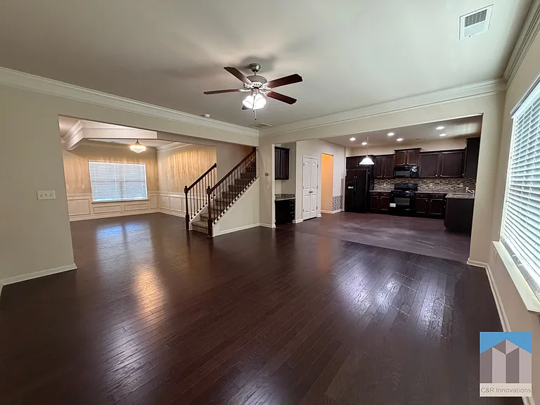 881 Franklin Mill Trce — Photo 6