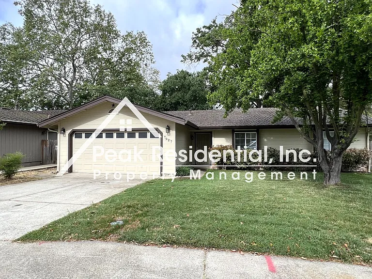 7927 Parmis Ct — Photo 1