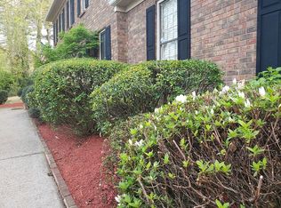 1871 Travers Cir, Lawrenceville, GA 30044