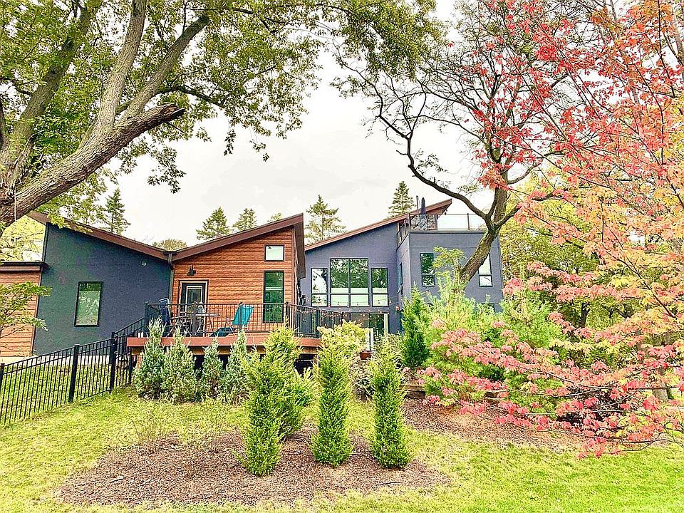 A PAIR of Butterfly Roofs