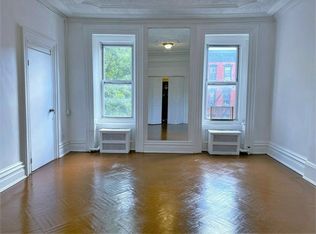 683 Grand St #2A, Brooklyn, NY 11211