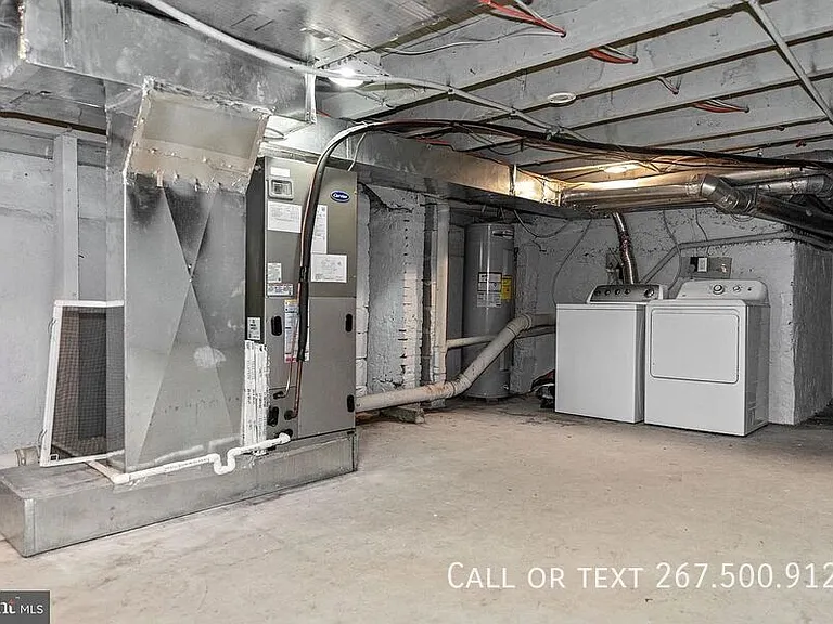 907 N 5th St — Photo 22