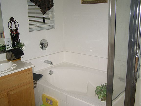 5th image of 2637 W Sunset Ln