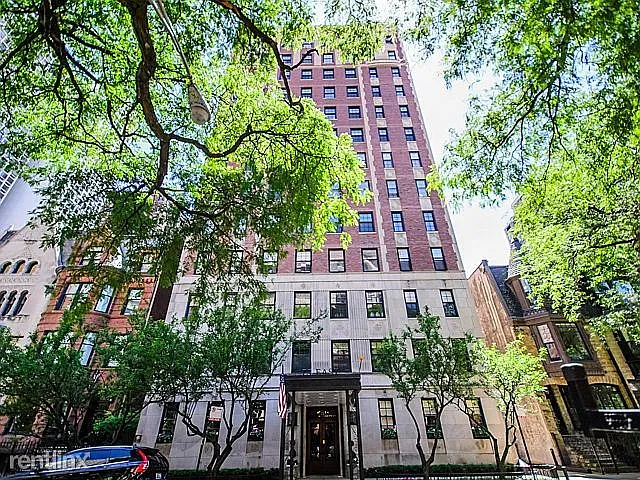 73 E Elm St APT 1A photo 1