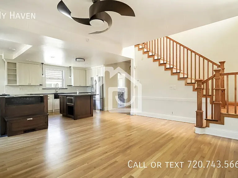 1121 S Williams St — Photo 15