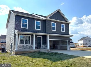 159 Santiago Cir, Martinsburg, WV 25403