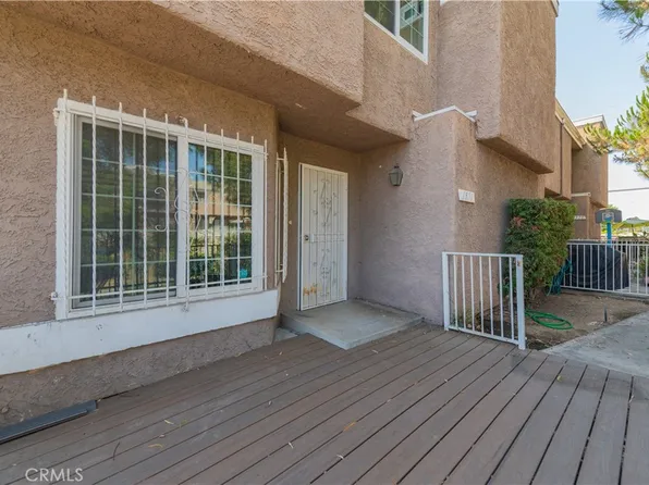 1571 W Jefferson Blvd #32, Los Angeles, CA 90018