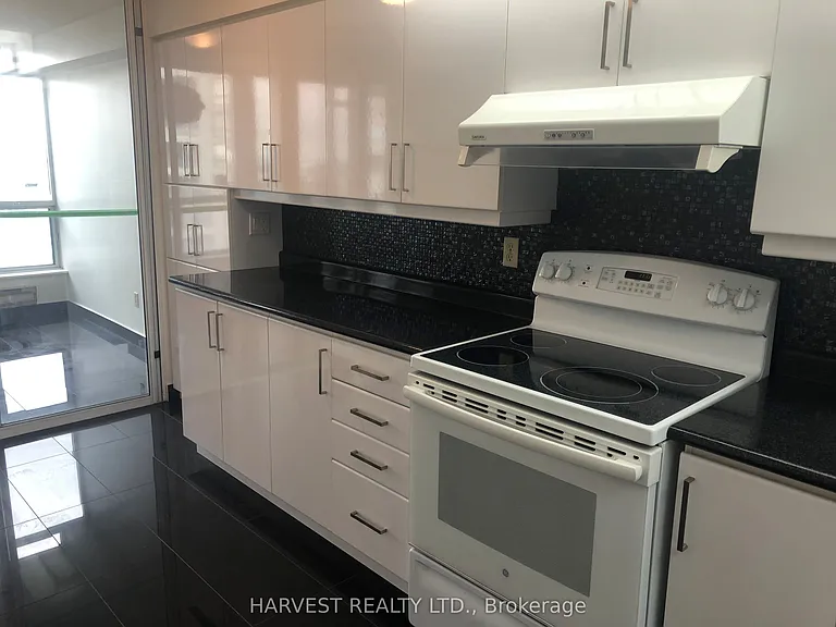 4727 Sheppard Ave E #905 — Photo 22