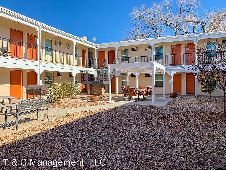 1st image of 520 Ortiz Dr SE #13