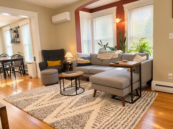 35 Pinckney St #1, Somerville, MA 02145
