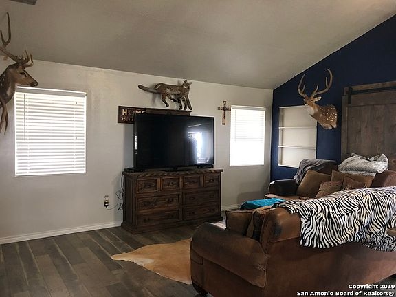 3rd image of 3701 County Road 387