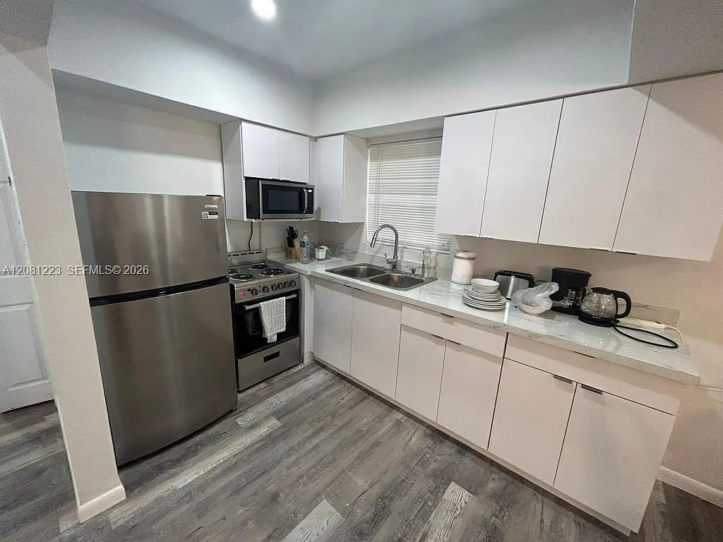 Silver Bluff Est Sec C — Photo 2