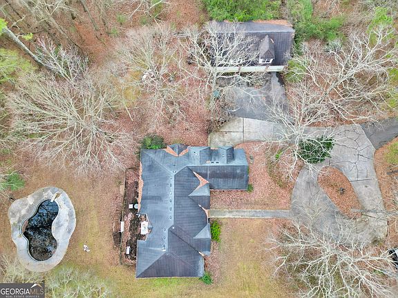 5th image of 3003 E Fairview Rd