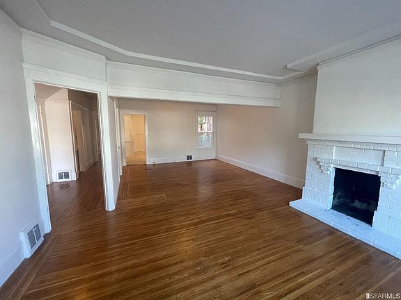 3rd image of 345 Carl St #345