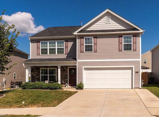 6865 Summerside Dr, Whitsett, NC 27377