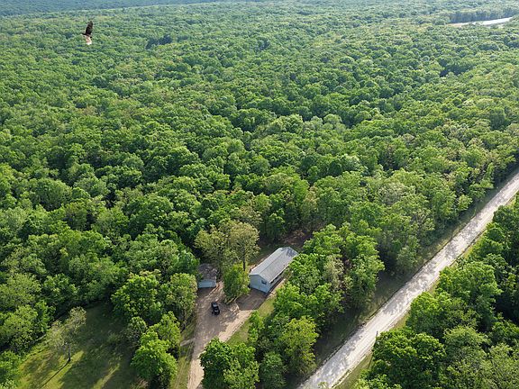 3rd image of 5240 Whispering Timbers Rd