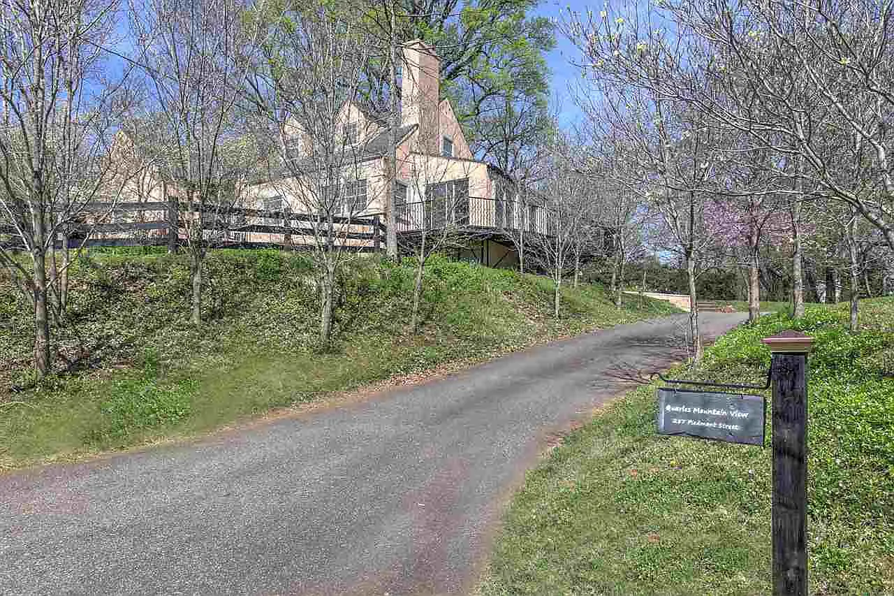 287 Piedmont St photo 1