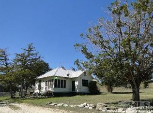 37 Waring Welfare Rd, Boerne, TX 78006