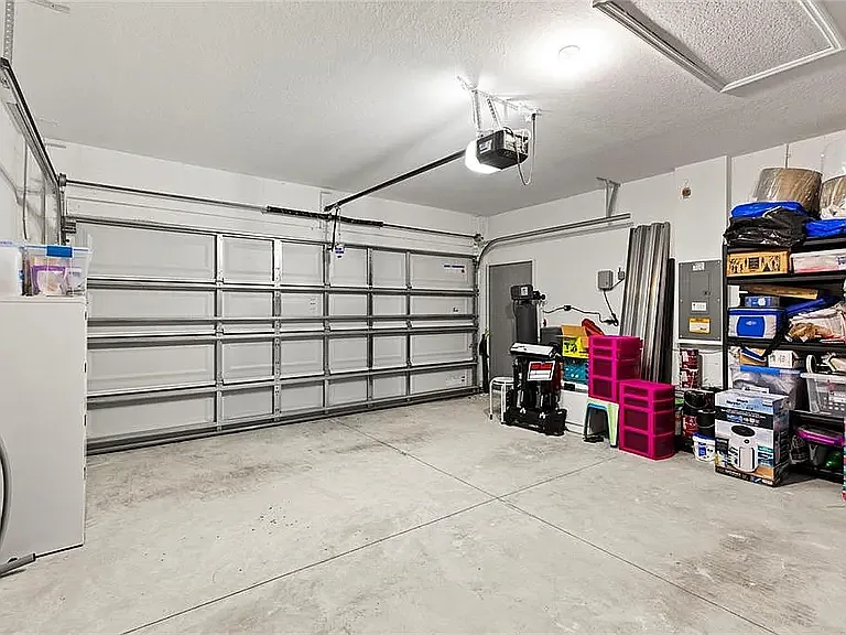 6250 Wandering Willow Dr — Photo 28
