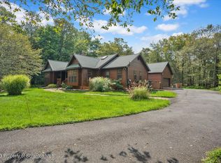 19 Covington Way, Clifton Township, PA 18424