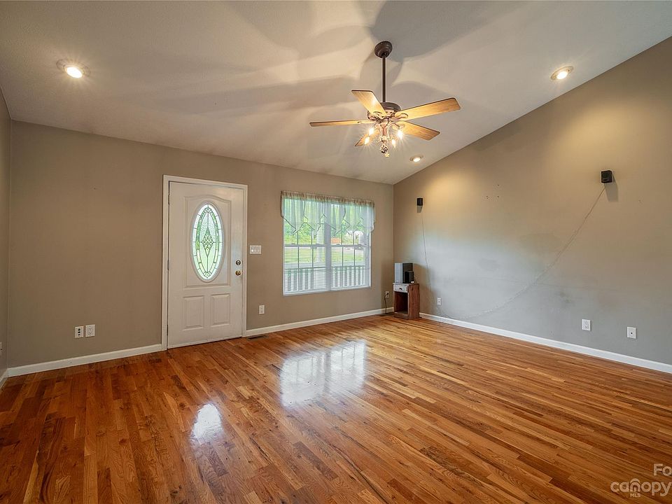 521 Hopewell Rd, NC 28655 Zillow