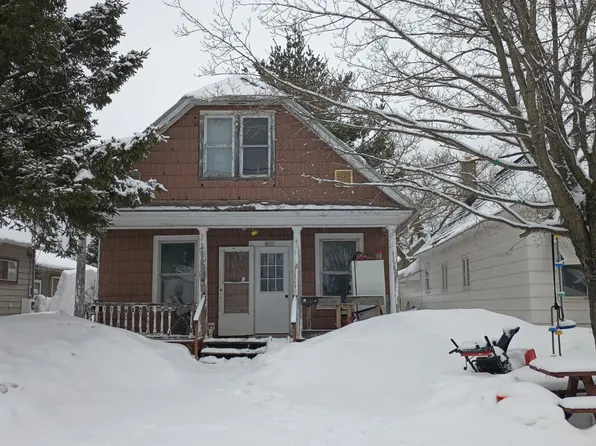 107 N Beecher St, Bessemer, MI 49911