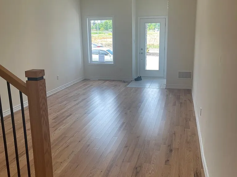 1111 Marathon Ave — Photo 2