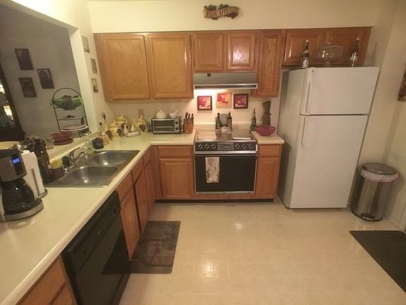 4th image of 173 Kehrs Mill Bend Dr