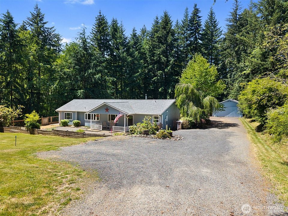 1st image of 124 Brown Road E