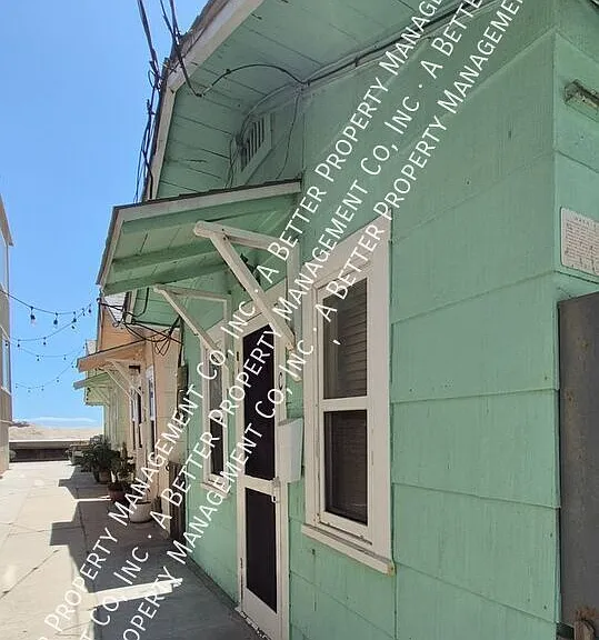 6209 E Seaside Walk #C — Photo 1