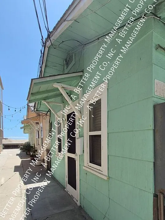 6209 E Seaside Walk #C
