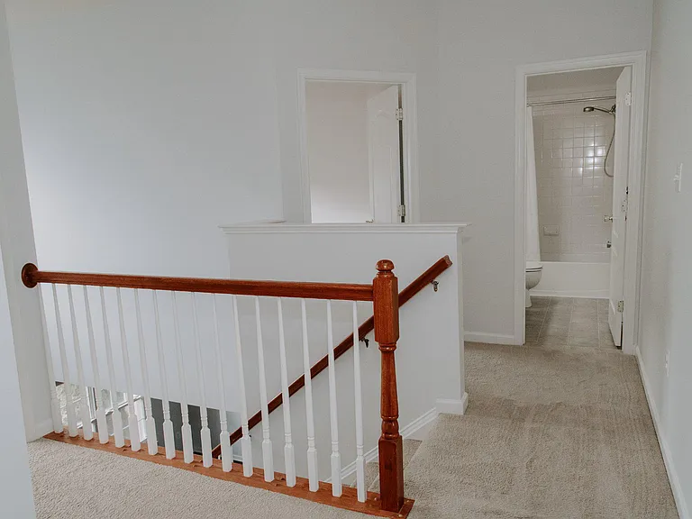 110 Quinton Oaks Cir — Photo 30