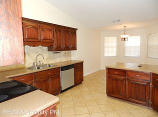 4416 Amberwood Cir, Pace, FL 32571